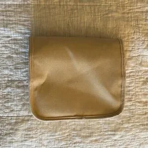 Édition limitée de pochettes Seaqual® : Nettoyer les océans, une